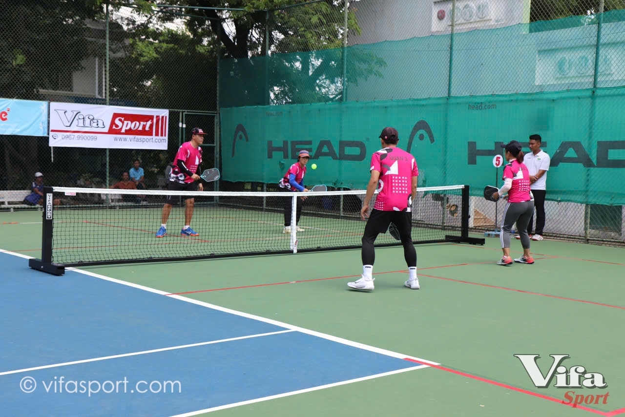 NHỮNG ĐIỀU CHƯA BIẾT VỀ TRỤ PICKLEBALL DO VIFASPORT THIẾT KẾ VÀ SẢN XUẤT