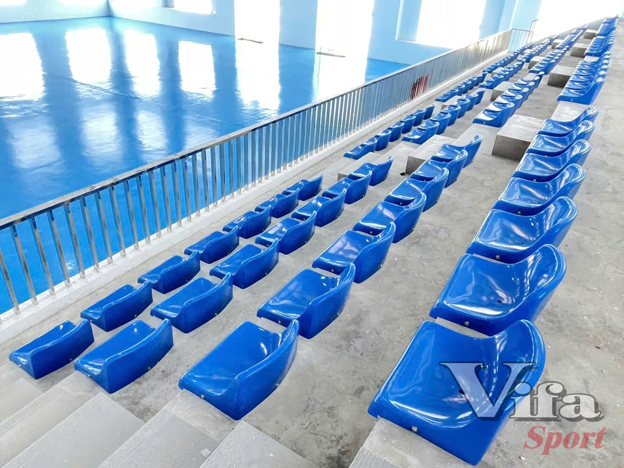 Ghế khán đài nhựa LLDPE VifaSport – Lựa chọn bền vững cho công trình thể thao hiện đại