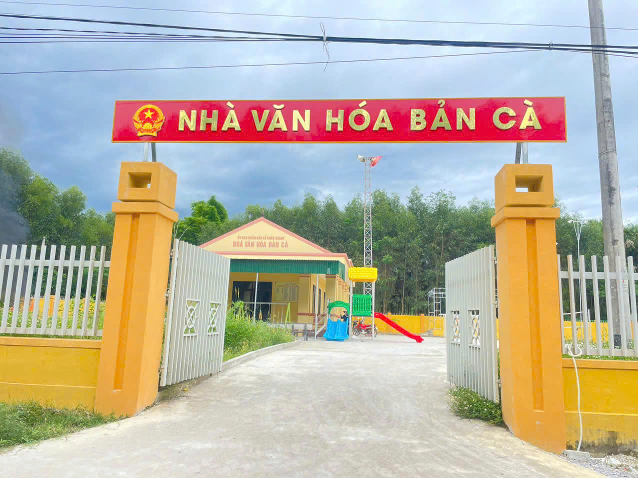 MỘT CỤM VUI CHƠI NGOÀI TRỜI CHO TRẺ EM KHÔNG CHIẾM NHIỀU DIỆN TÍCH?