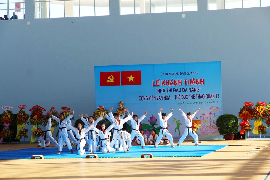 VIFASPORT CUNG CẤP THIẾT BỊ CHUYÊN NGHIỆP TẠI NHÀ THI ĐẤU ĐA NĂNG QUẬN 12
